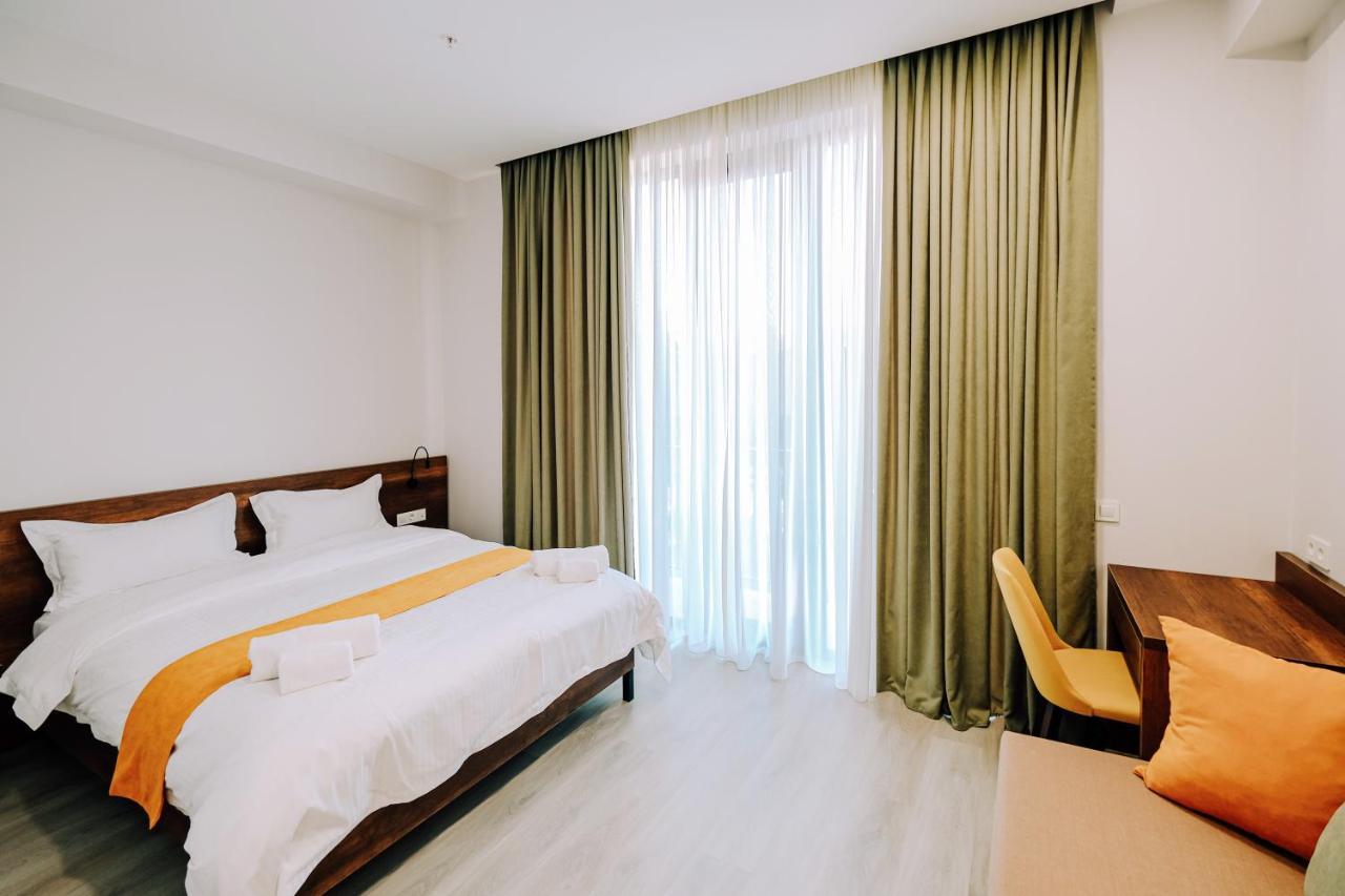 Hotel Doesi Tbilisi Exteriör bild