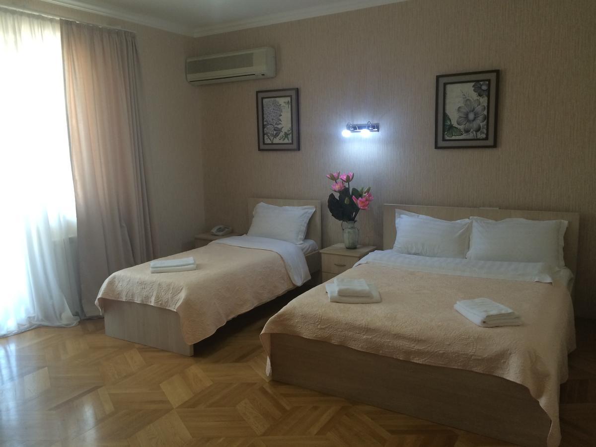 Hotel Doesi Tbilisi Exteriör bild